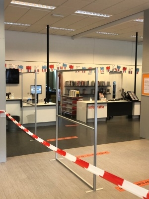 Transparant scherm vaste voet